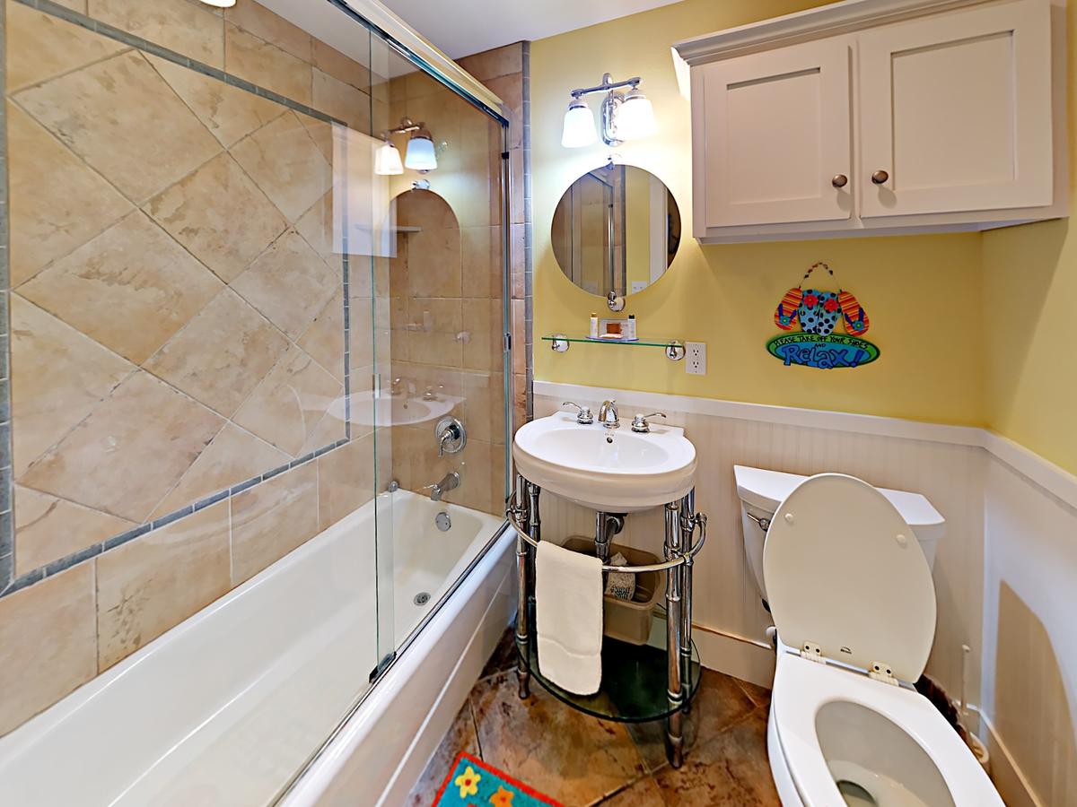 Banyan Beach House - thumb 35