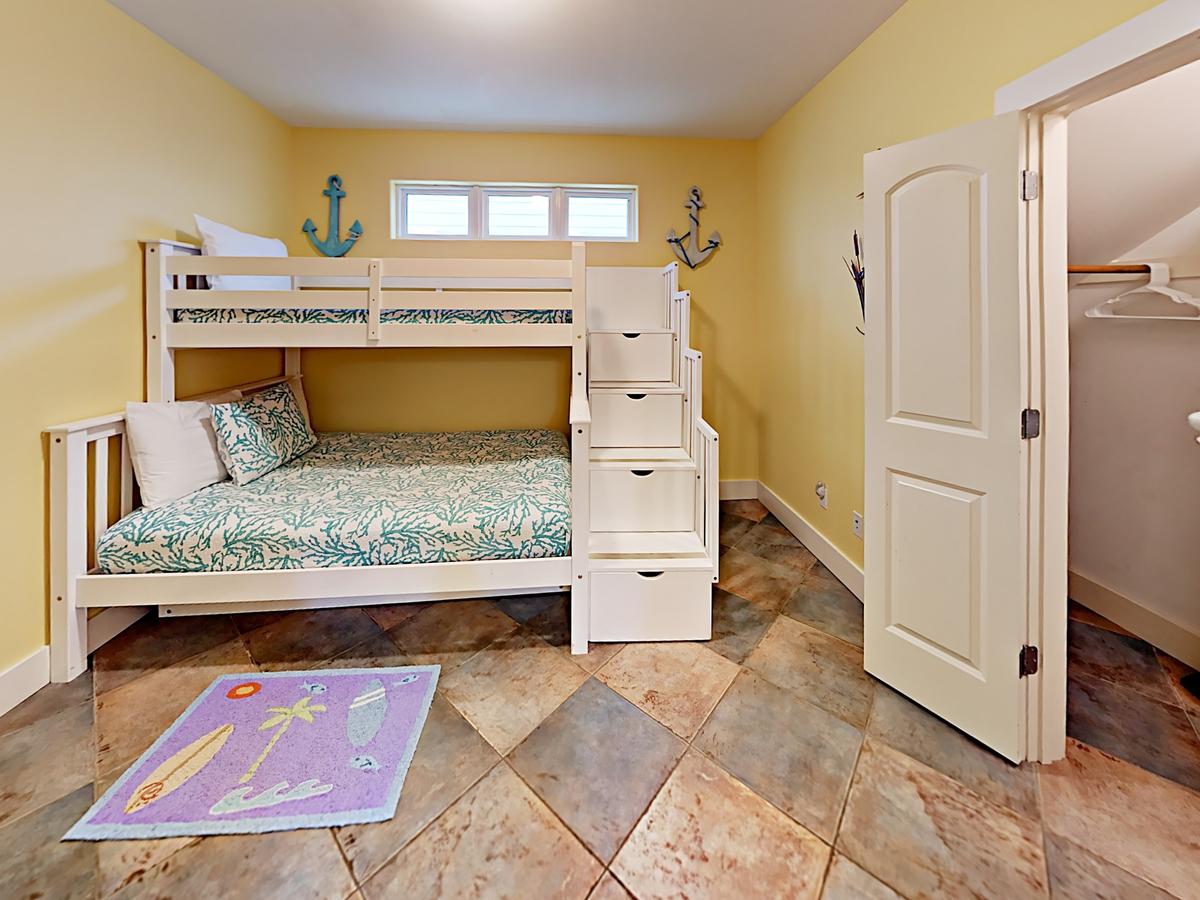 Banyan Beach House - thumb 6