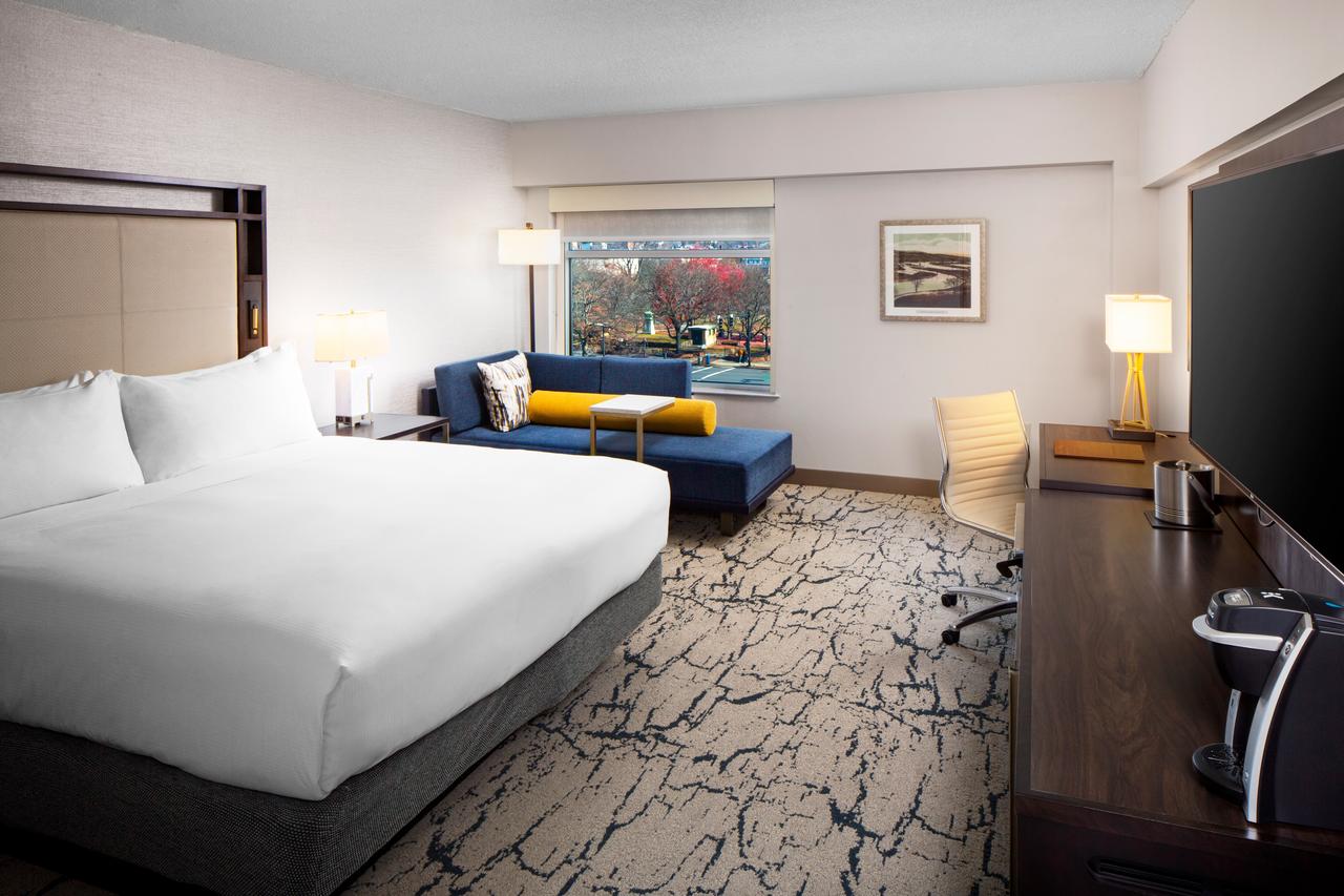 DoubleTree By Hilton Manchester Downtown - thumb 3