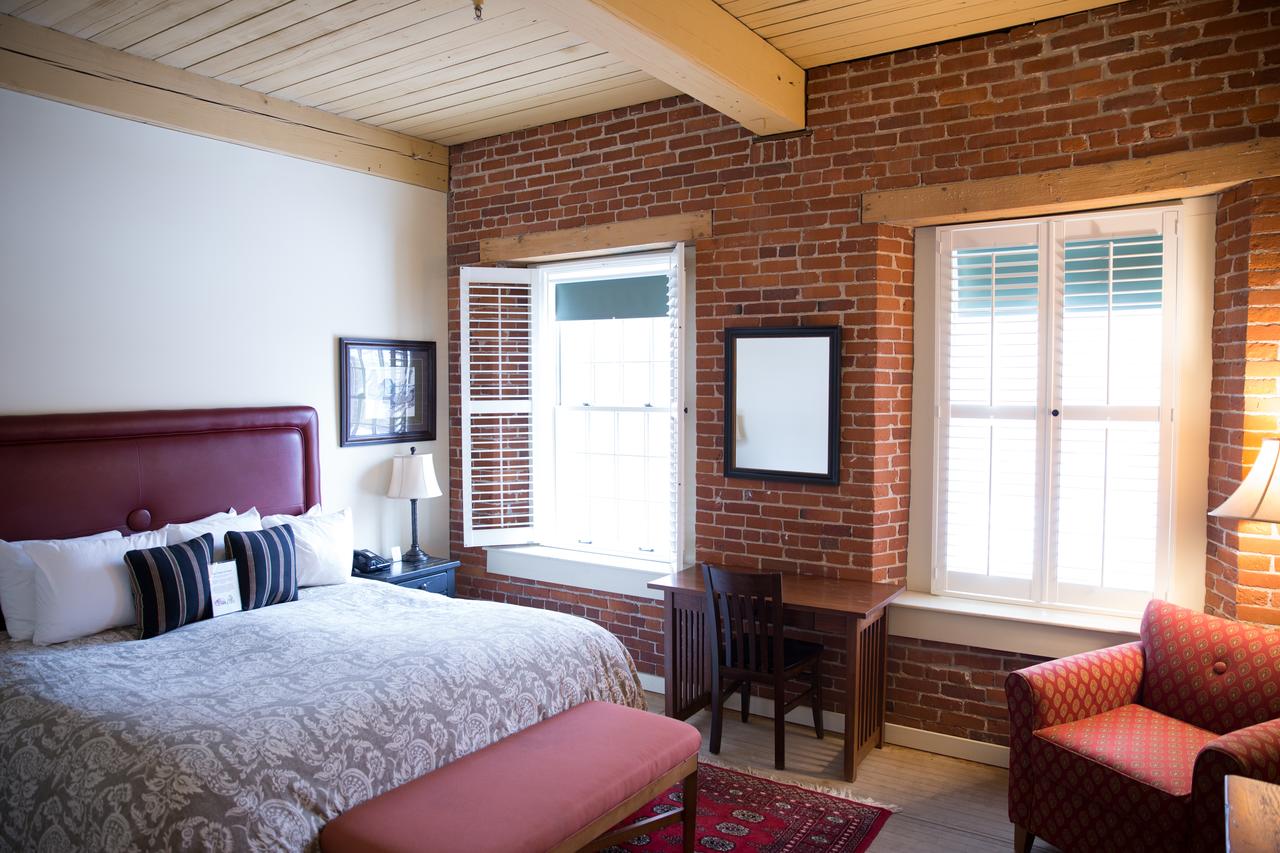 Common Man Inn & Restaurant Claremont - thumb 11