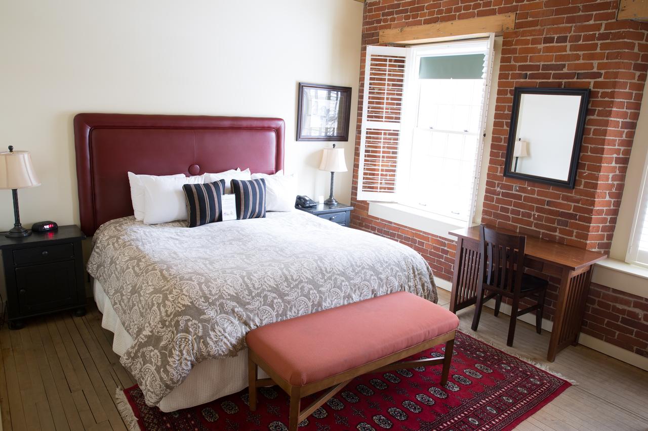 Common Man Inn & Restaurant Claremont - thumb 10