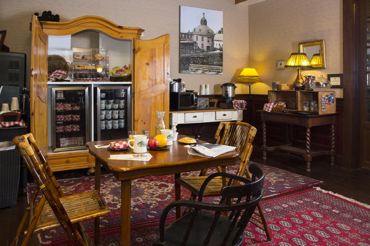 Common Man Inn & Restaurant Claremont - thumb 44