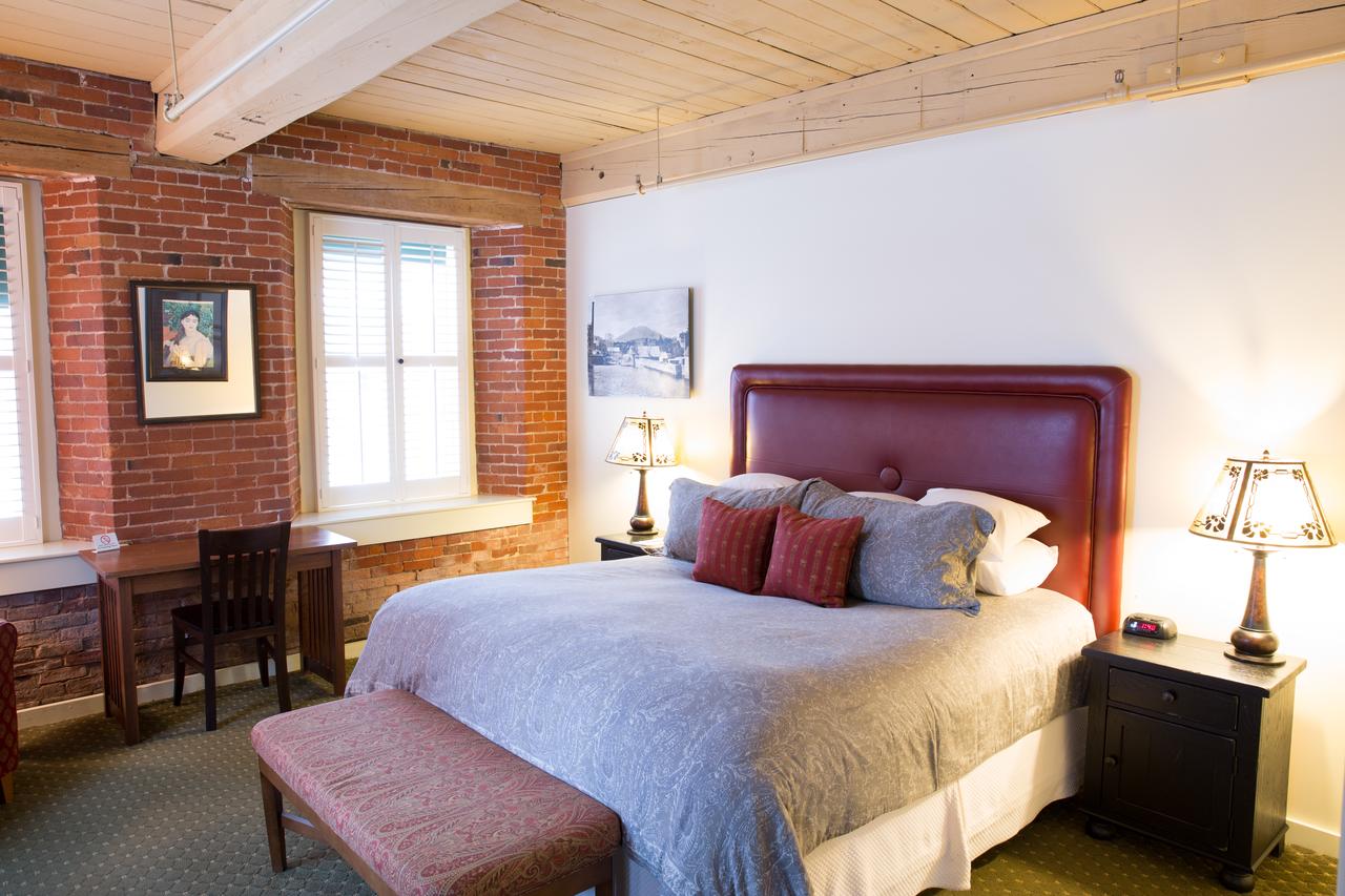 Common Man Inn & Restaurant Claremont - thumb 16