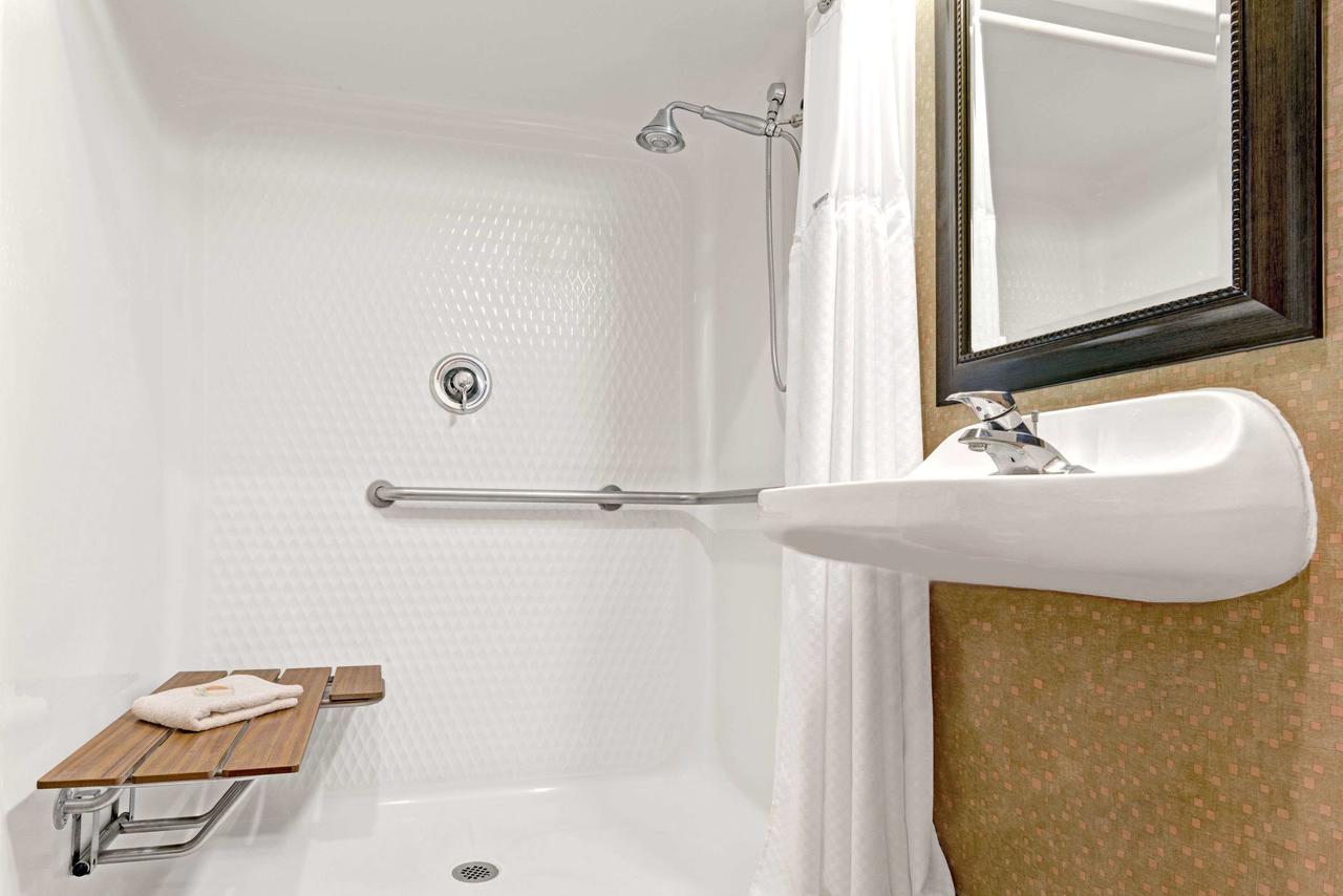 Days Inn By Wyndham Bernalillo - thumb 5