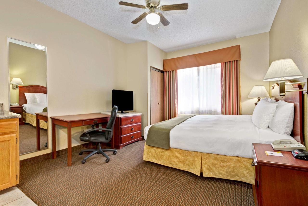 Days Inn By Wyndham Bernalillo - thumb 19