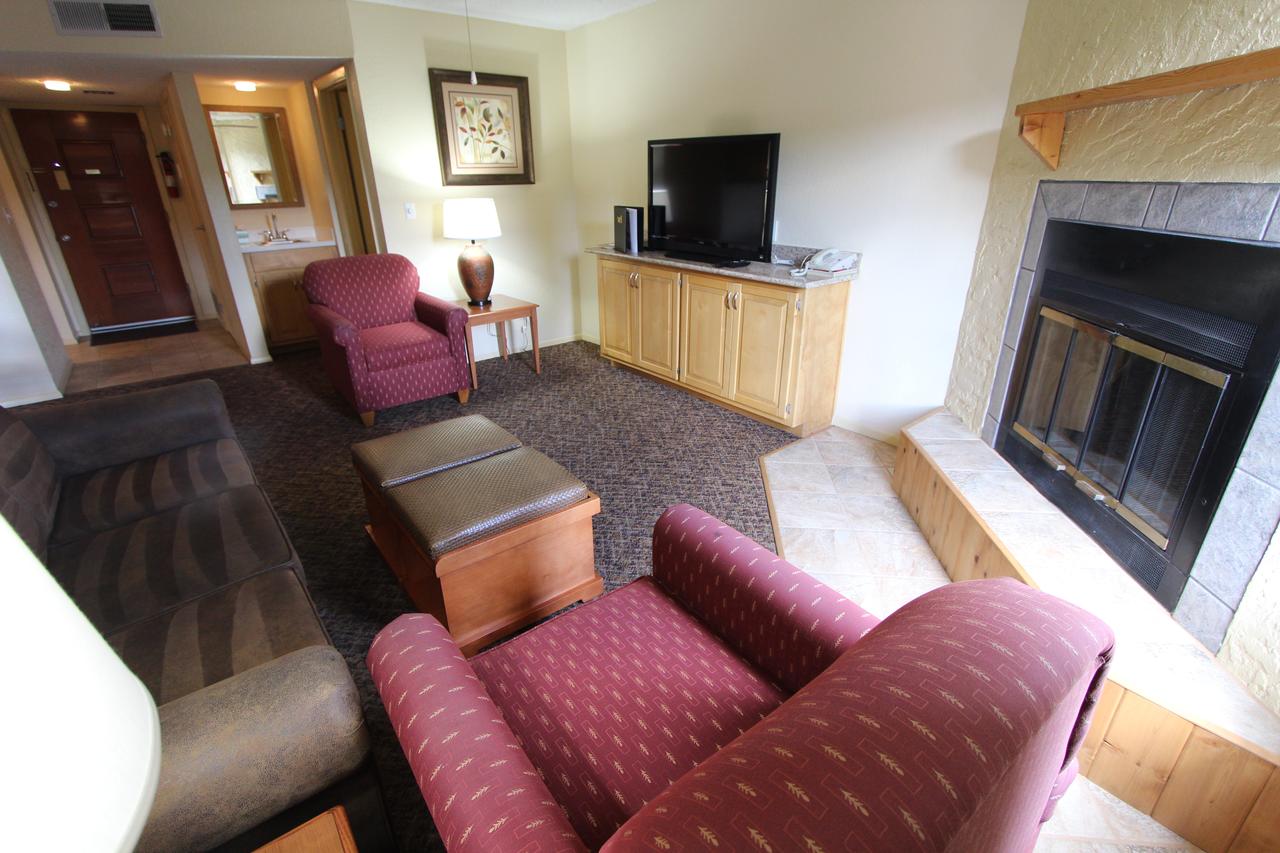 Crown Point Owners Association, A VRI Resort - thumb 20