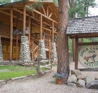 Upper Canyon Inn - Accommodation Dallas