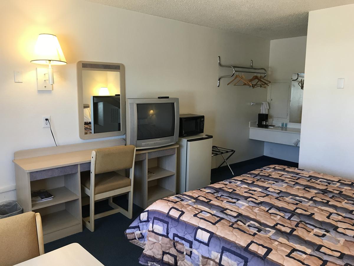 Gila Mountain Inn - thumb 5