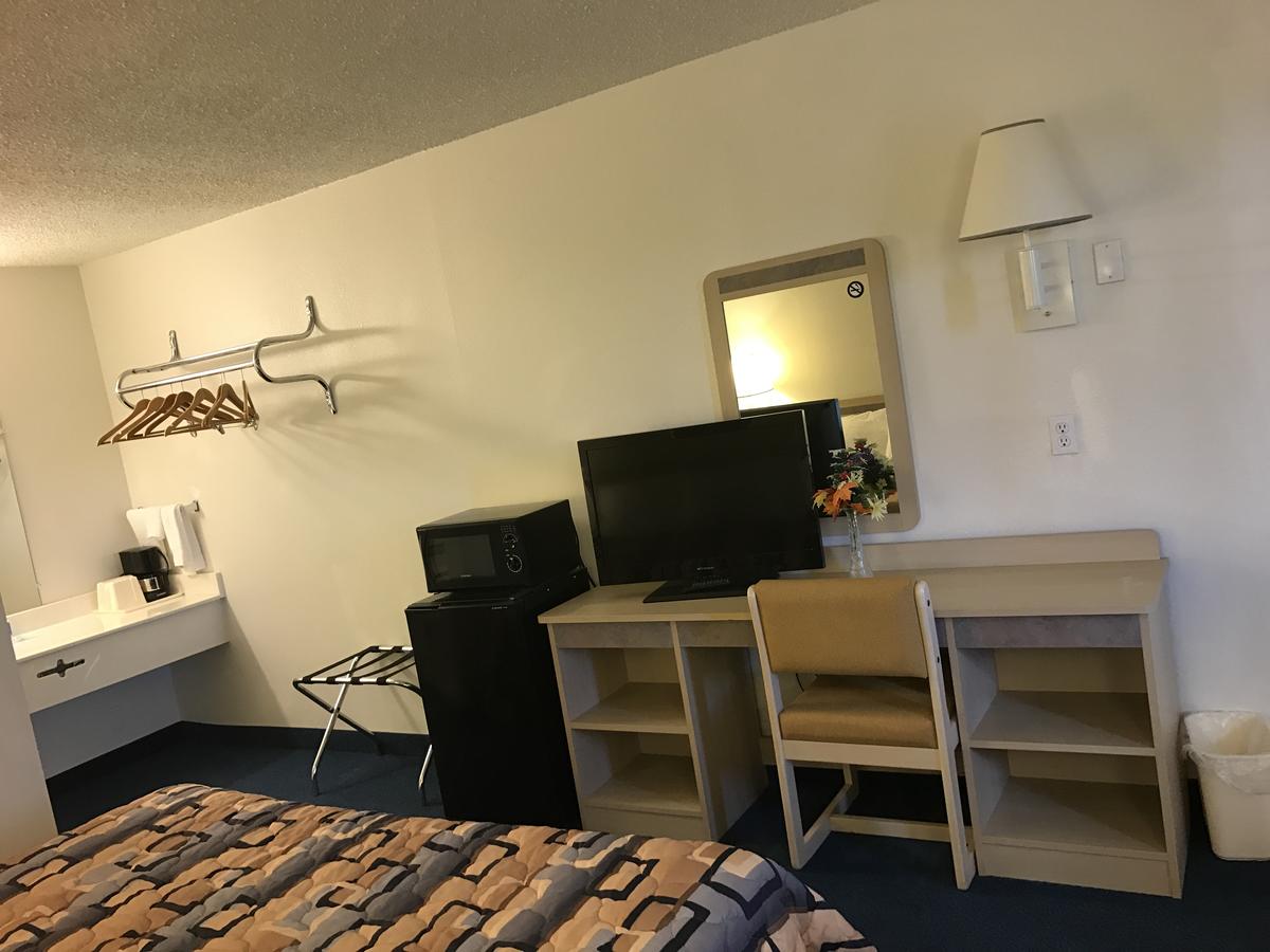 Gila Mountain Inn - thumb 12