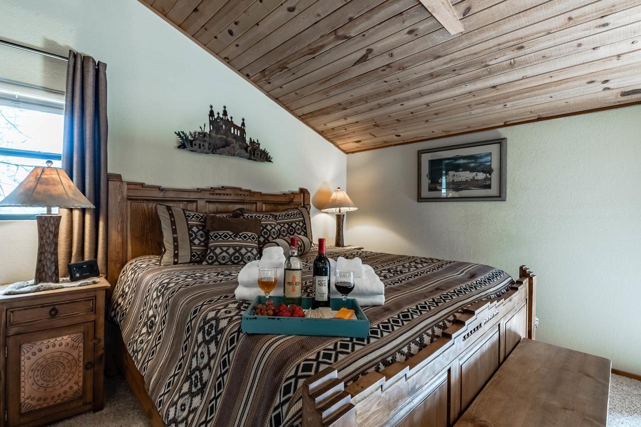 Casa Del Rey, 3 Bedrooms, Fireplace, Hot Tub, Foosball, Private, Sleeps 8 - thumb 13