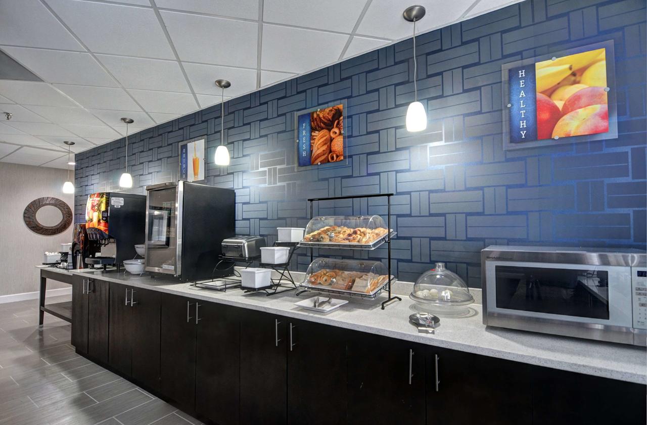 Best Western Plus Hanes Mall - thumb 13