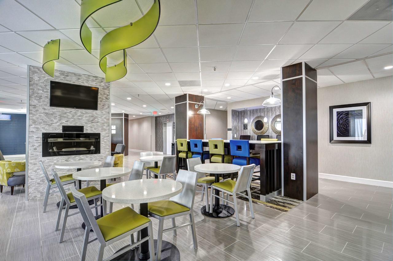 Best Western Plus Hanes Mall - thumb 14