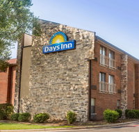 Days Inn by Wyndham Raleigh-Airport-Research Triangle Park - Accommodation Dallas