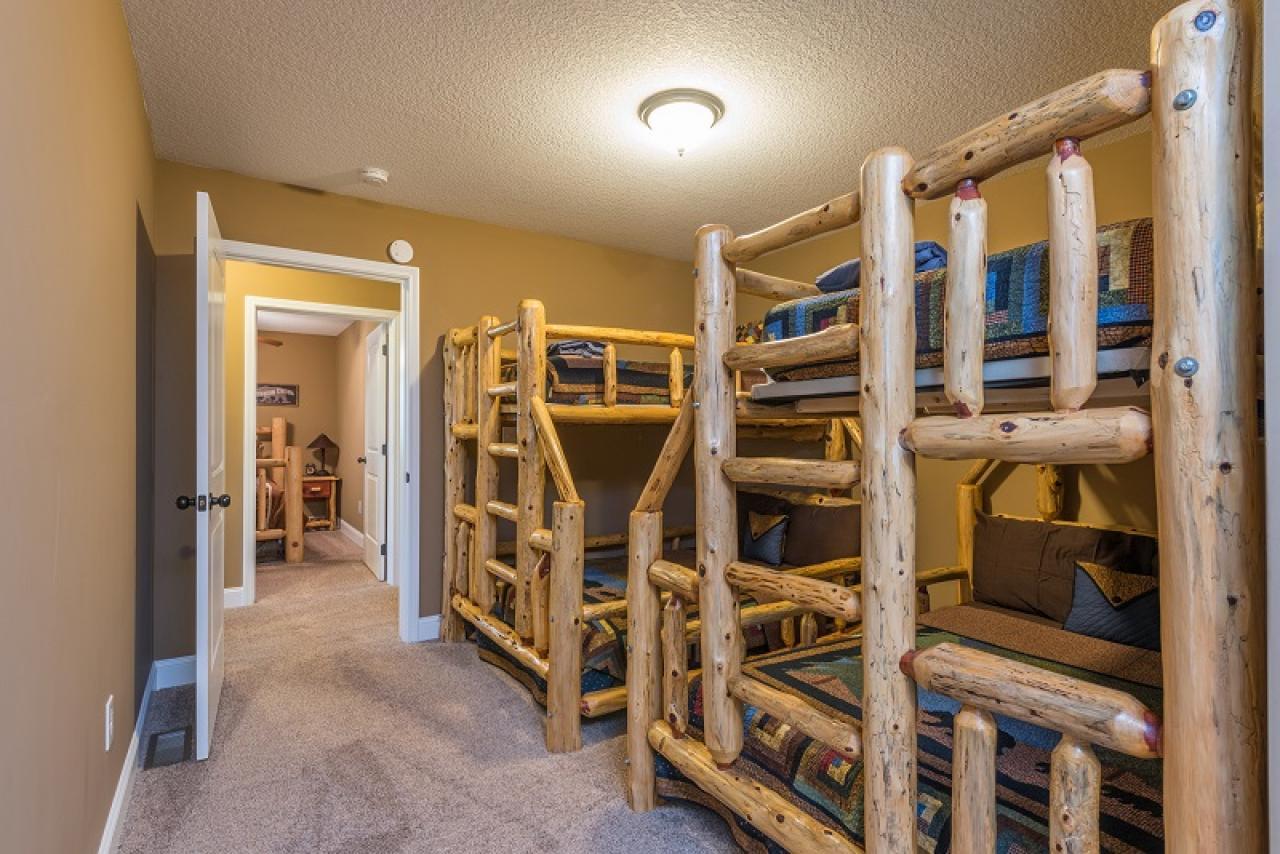 Almost Bearadise - thumb 11