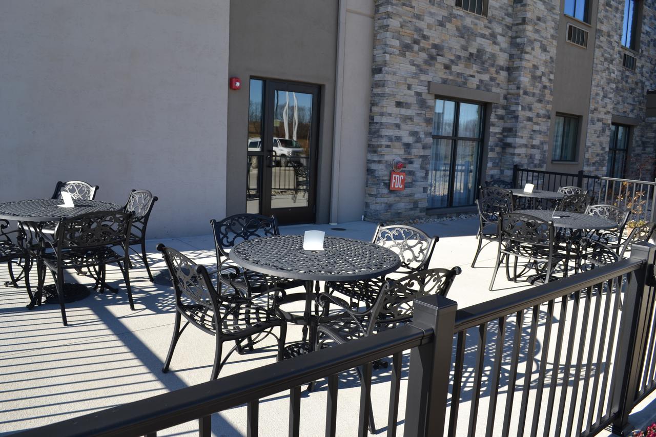 Sleep Inn & Suites Belmont - St. Clairsville - thumb 30