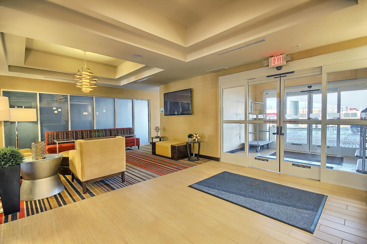 Holiday Inn Express & Suites Ironton - thumb 18