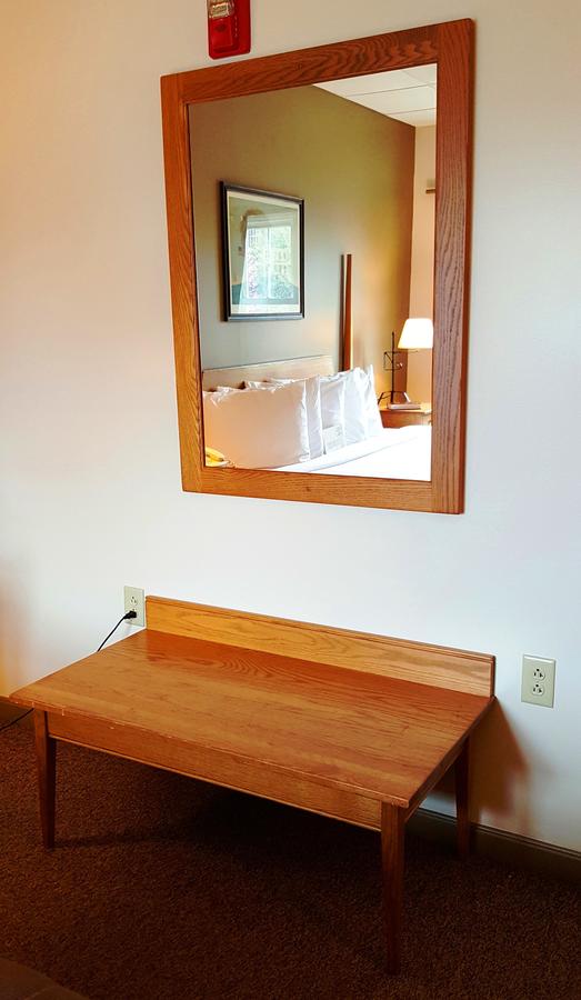 Lodging On The Square - thumb 11