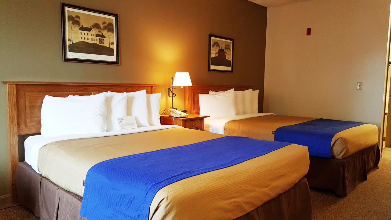 Lodging On The Square - thumb 23