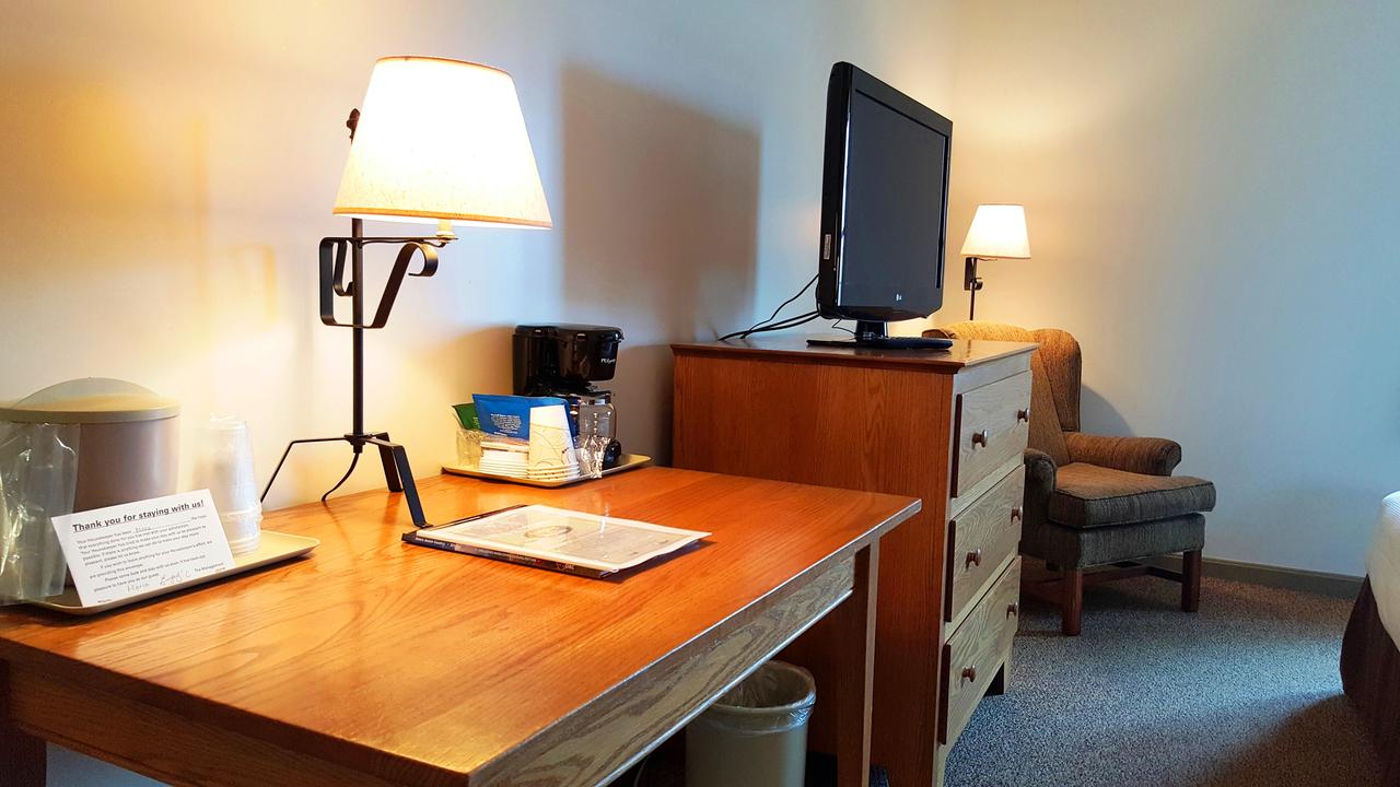 Lodging On The Square - thumb 12