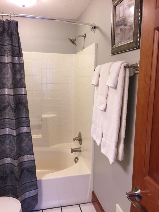 Donna's Premier Lodging - thumb 15