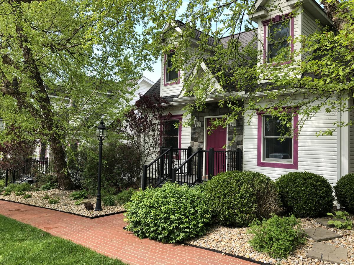Donna's Premier Lodging - thumb 29