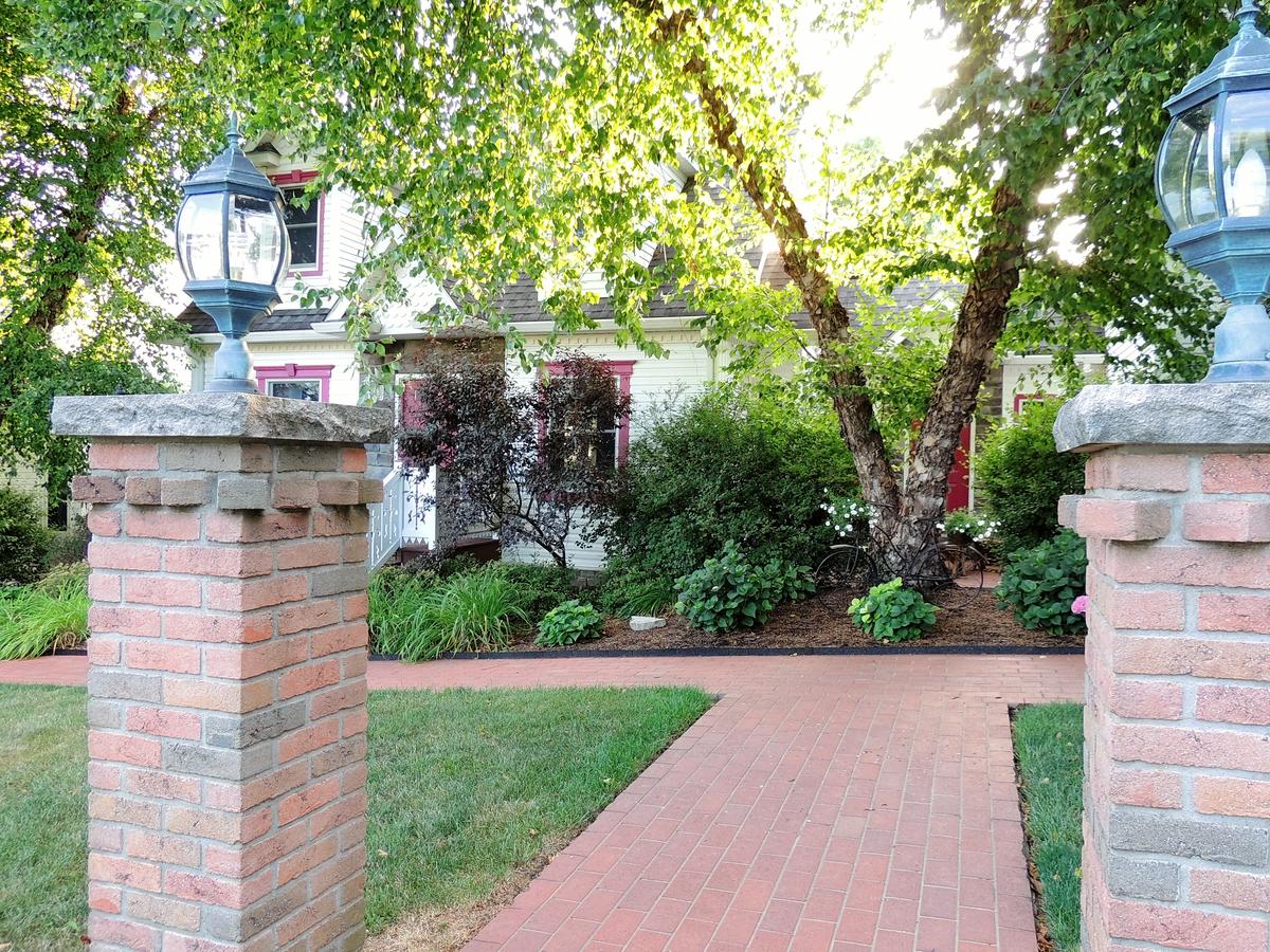 Donna's Premier Lodging - thumb 22