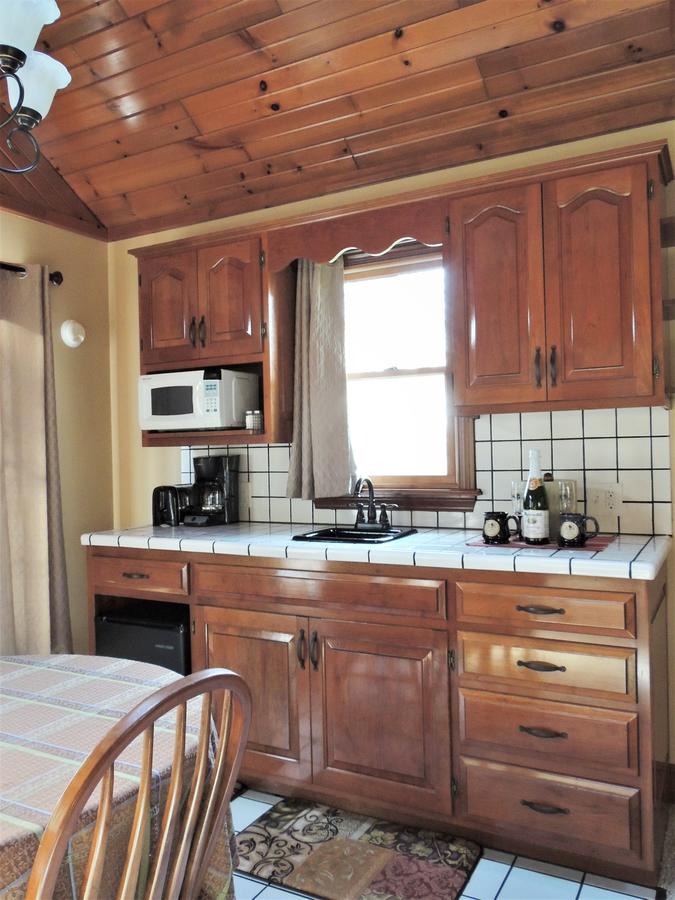 Donna's Premier Lodging - thumb 14