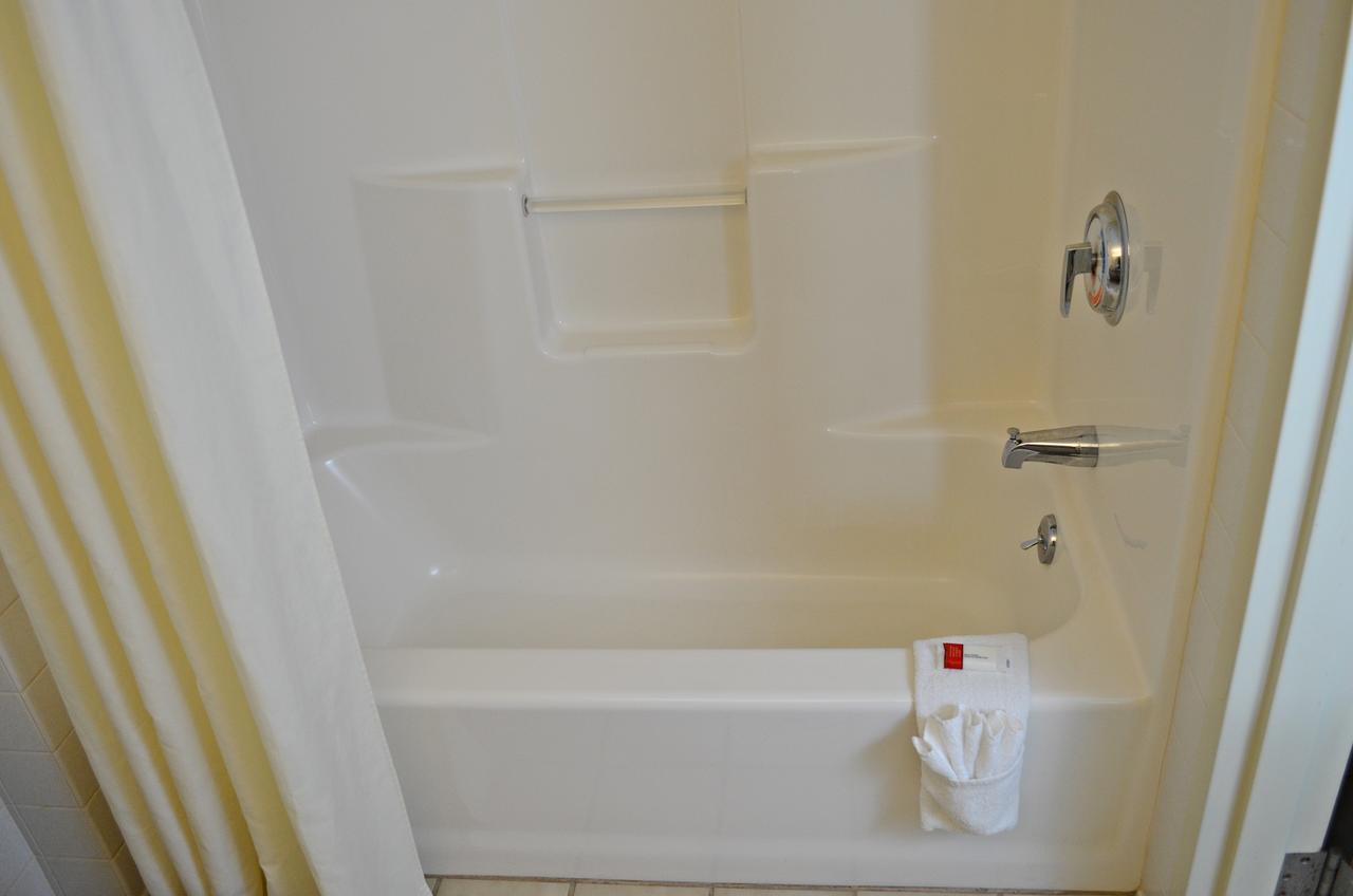Days Inn By Wyndham Carrollton - thumb 22
