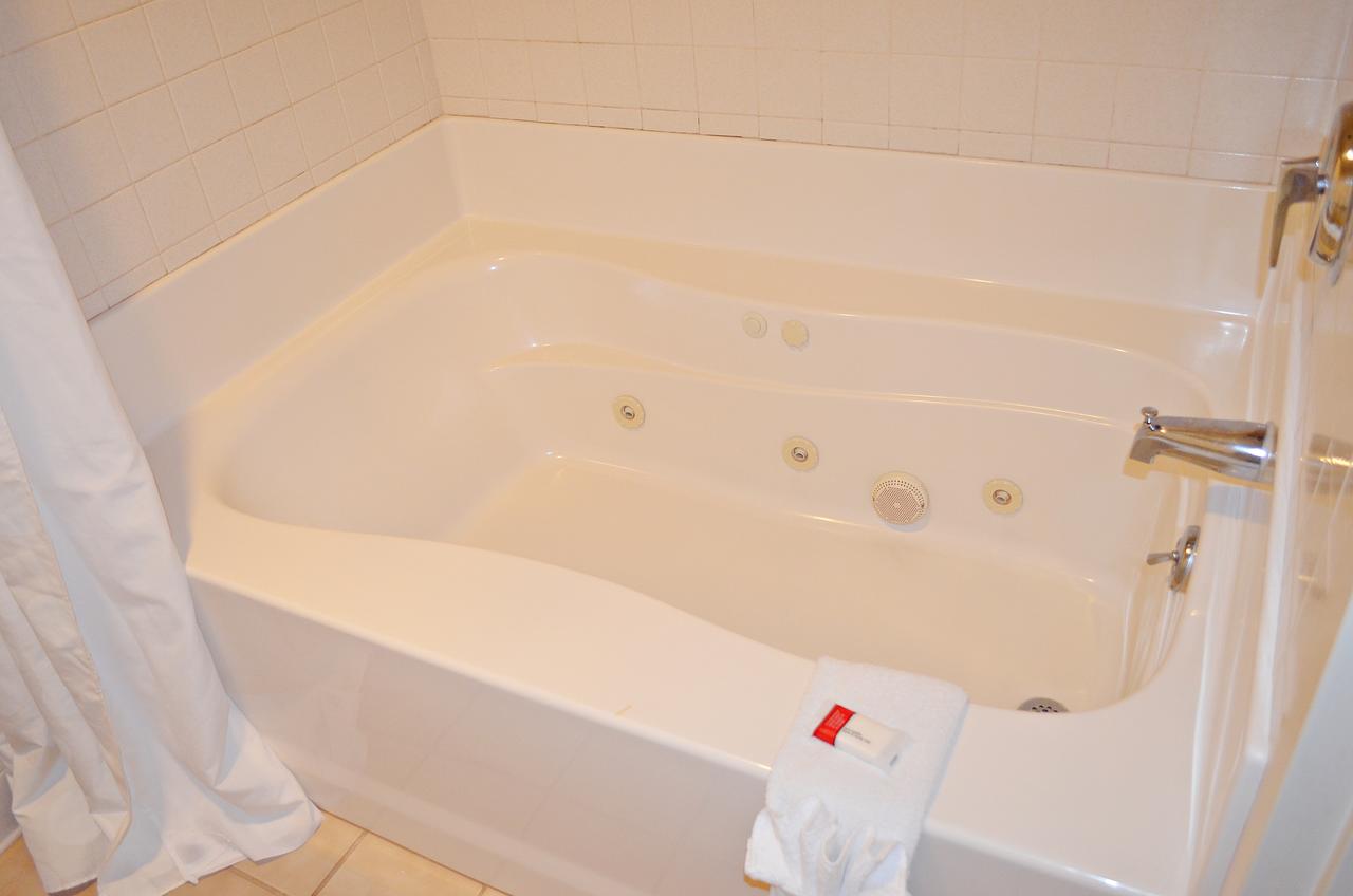 Days Inn By Wyndham Carrollton - thumb 16