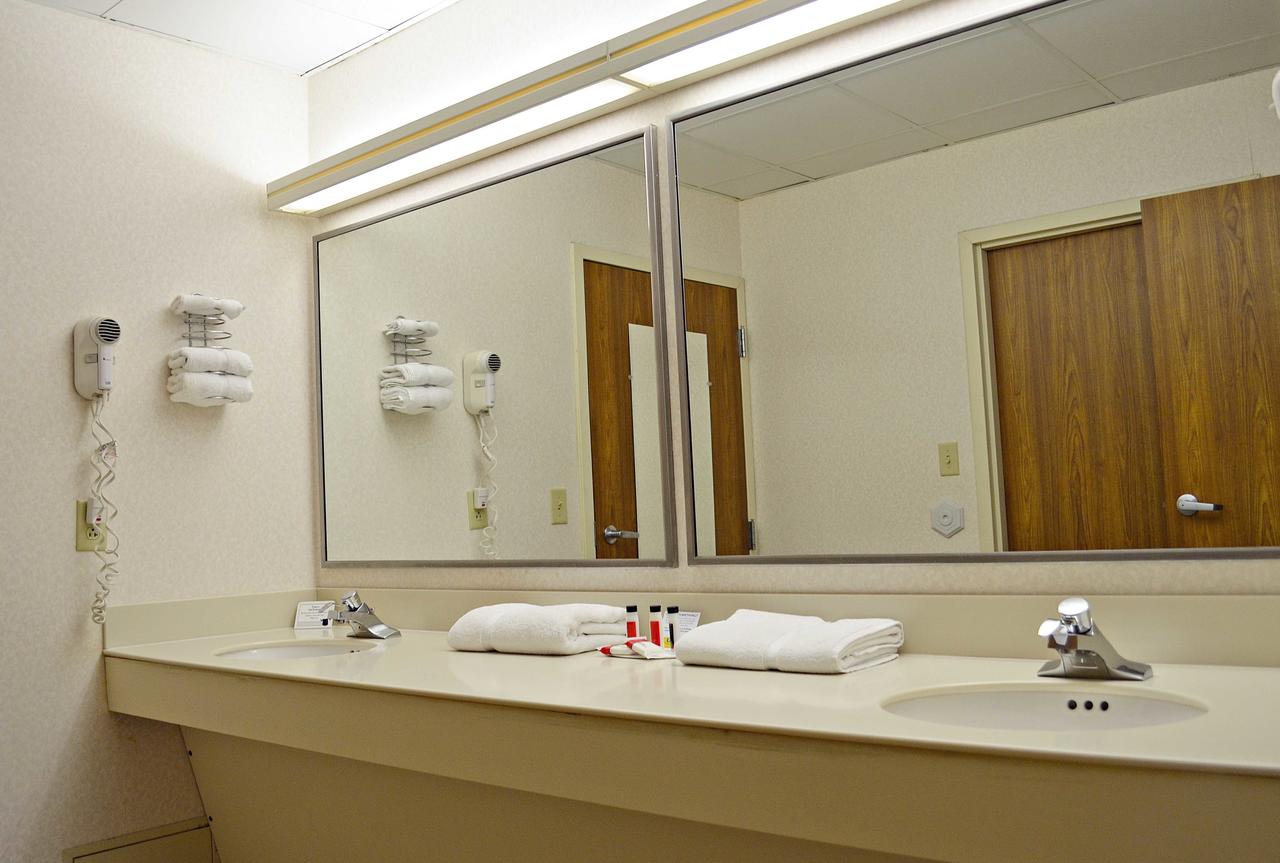 Days Inn By Wyndham Carrollton - thumb 18
