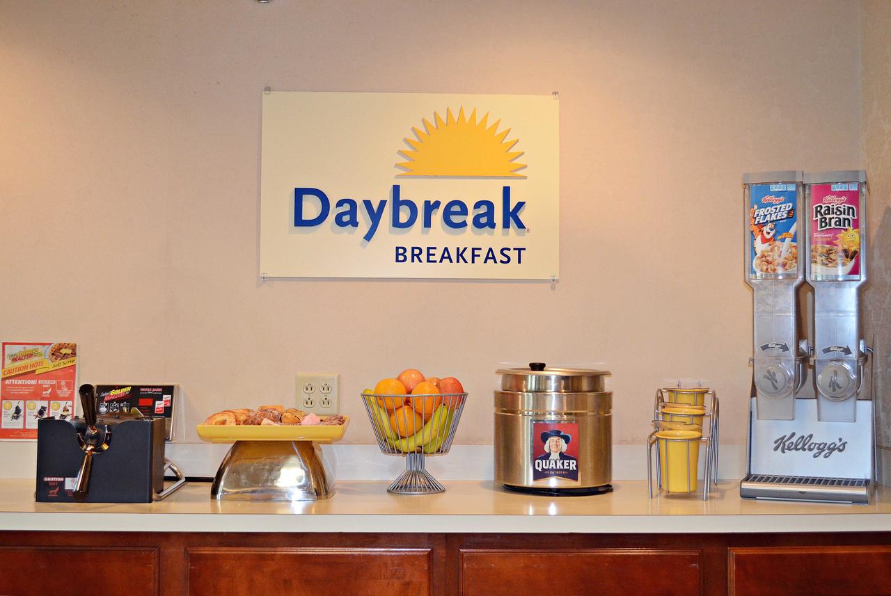 Days Inn By Wyndham Carrollton - thumb 5