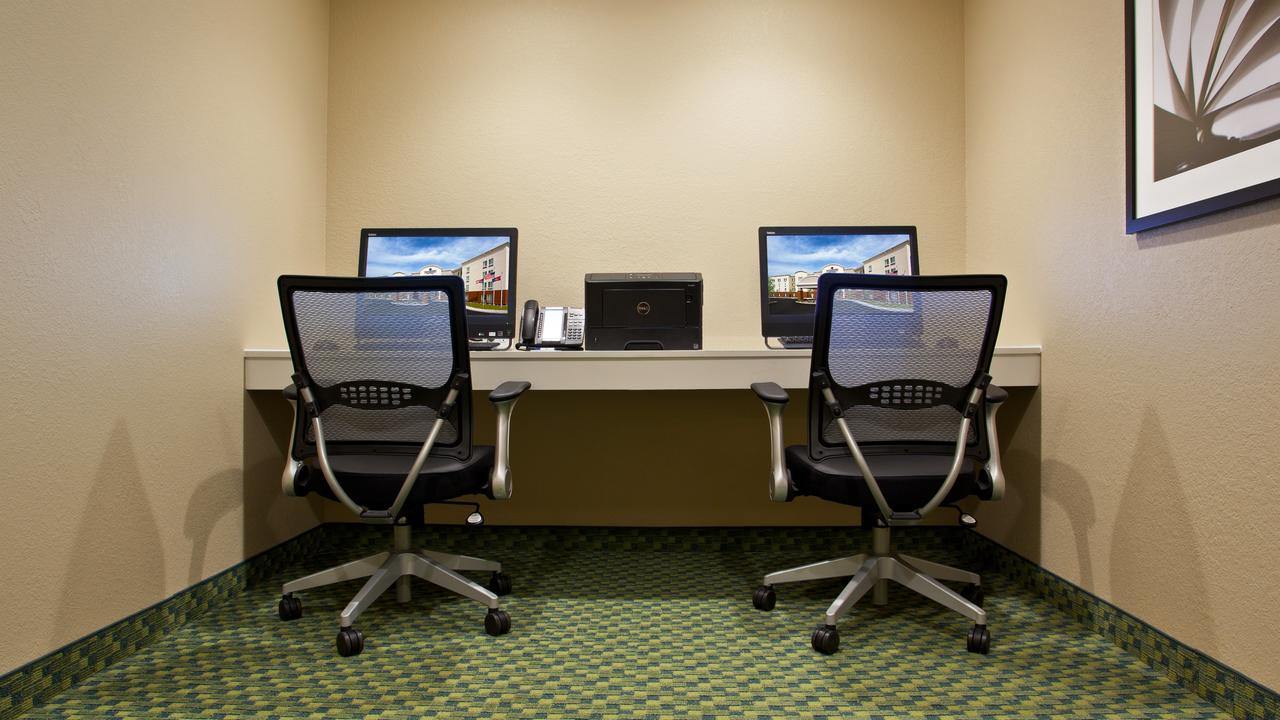 Candlewood Suites Carrollton - thumb 16
