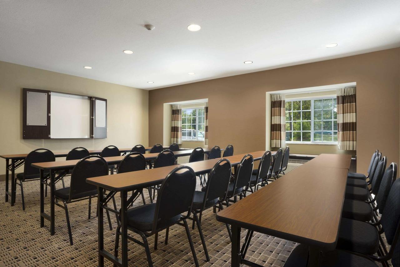 Microtel Inn And Suites Carrollton - thumb 28