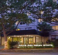 Days Inn by Wyndham Penn State - Accommodation Dallas