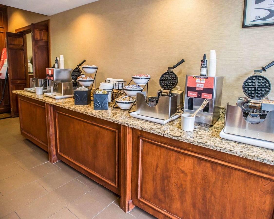 Comfort Inn At The Park - thumb 34