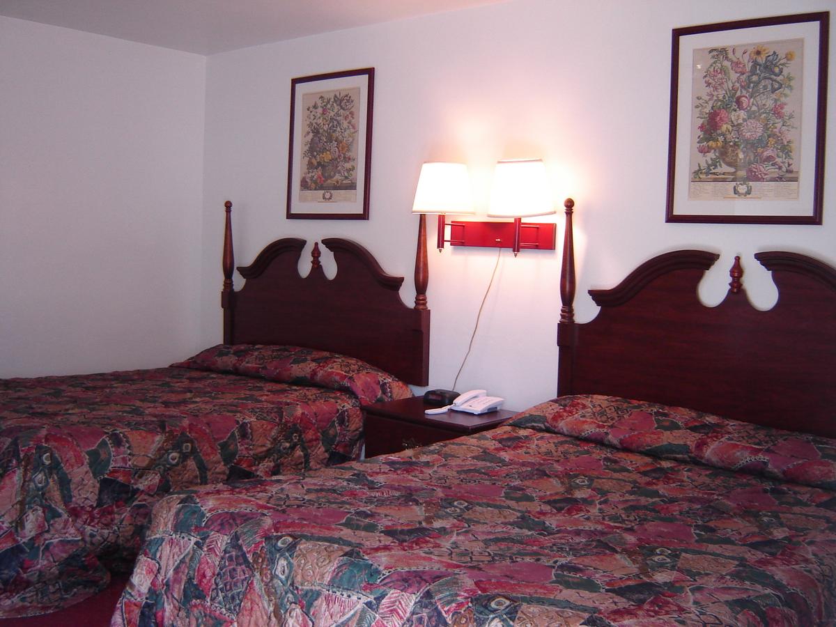 Hershey Travel Inn - thumb 11