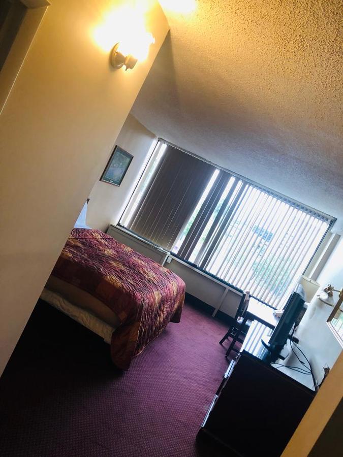 North American Motor Inn - thumb 3