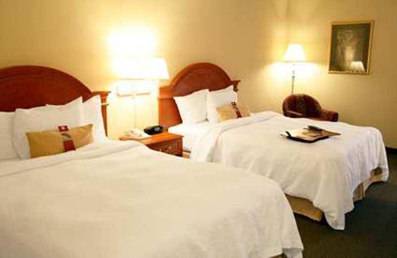 Hampton Inn Quakertown - thumb 11