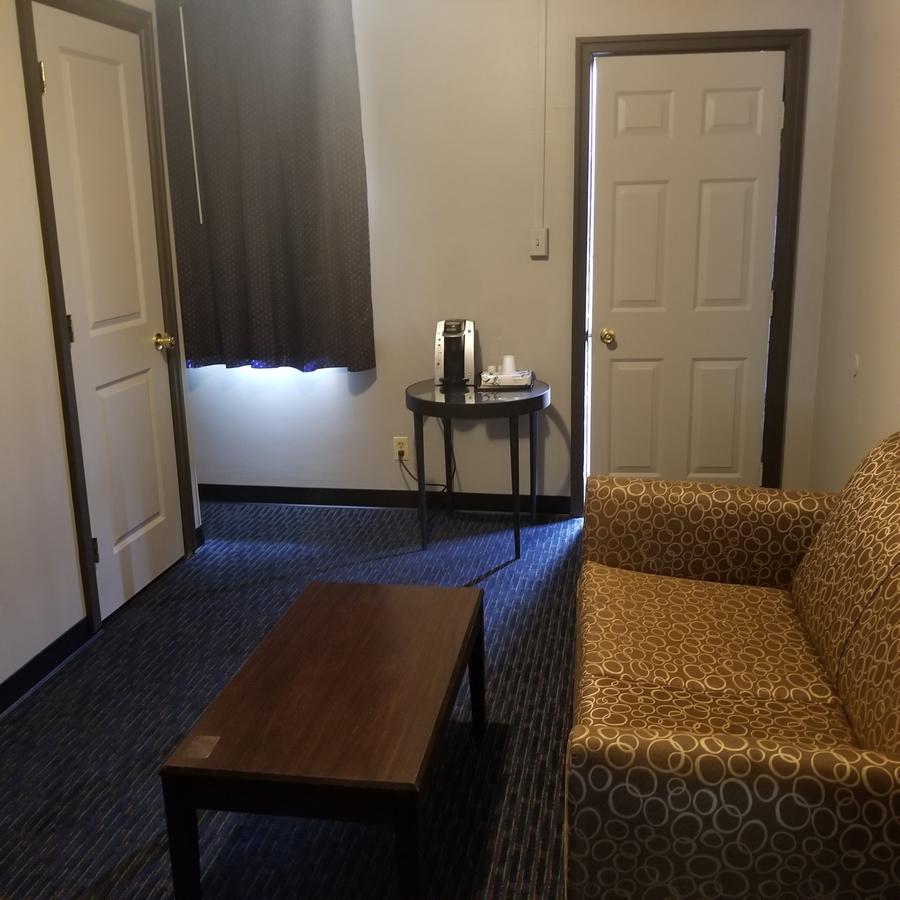 Cottage Inn - Grantville - thumb 2