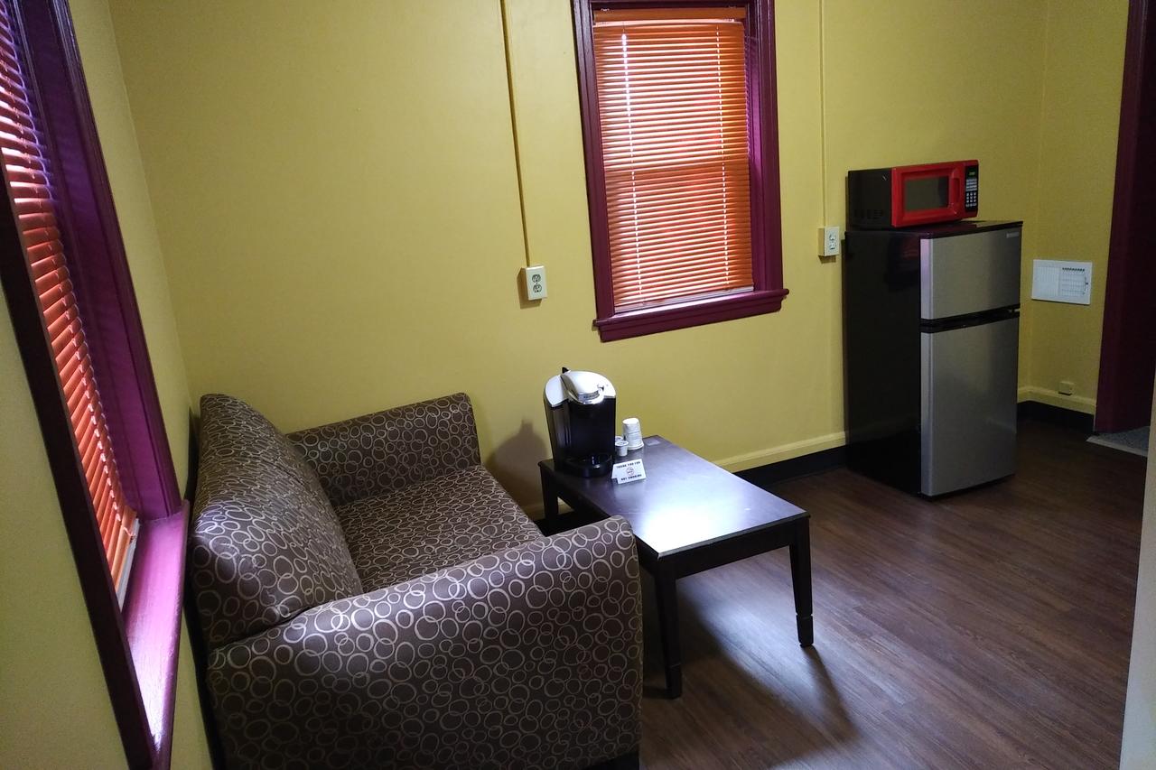 Cottage Inn - Grantville - thumb 12