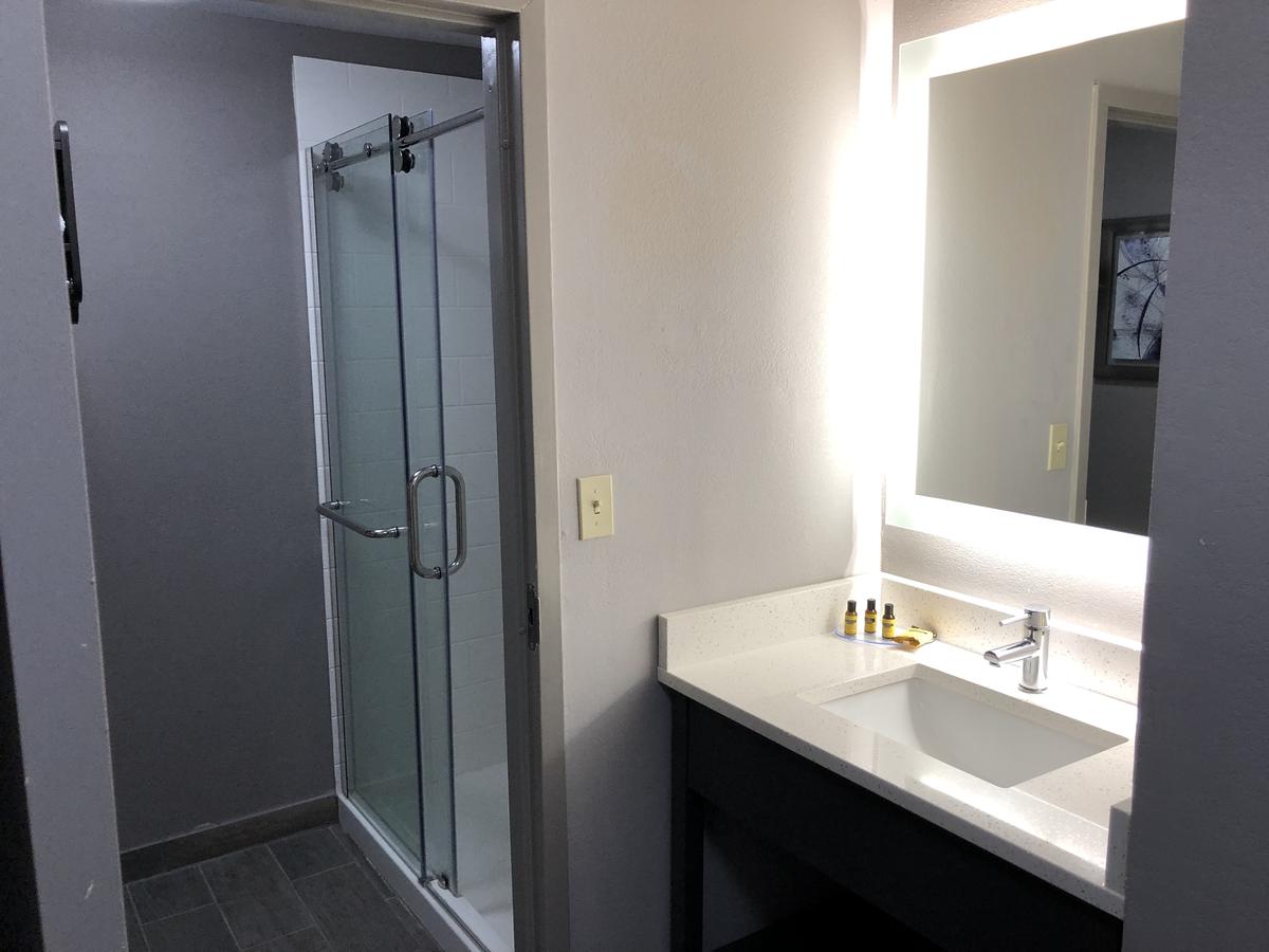 Best Western Plus Spartanburg - thumb 5