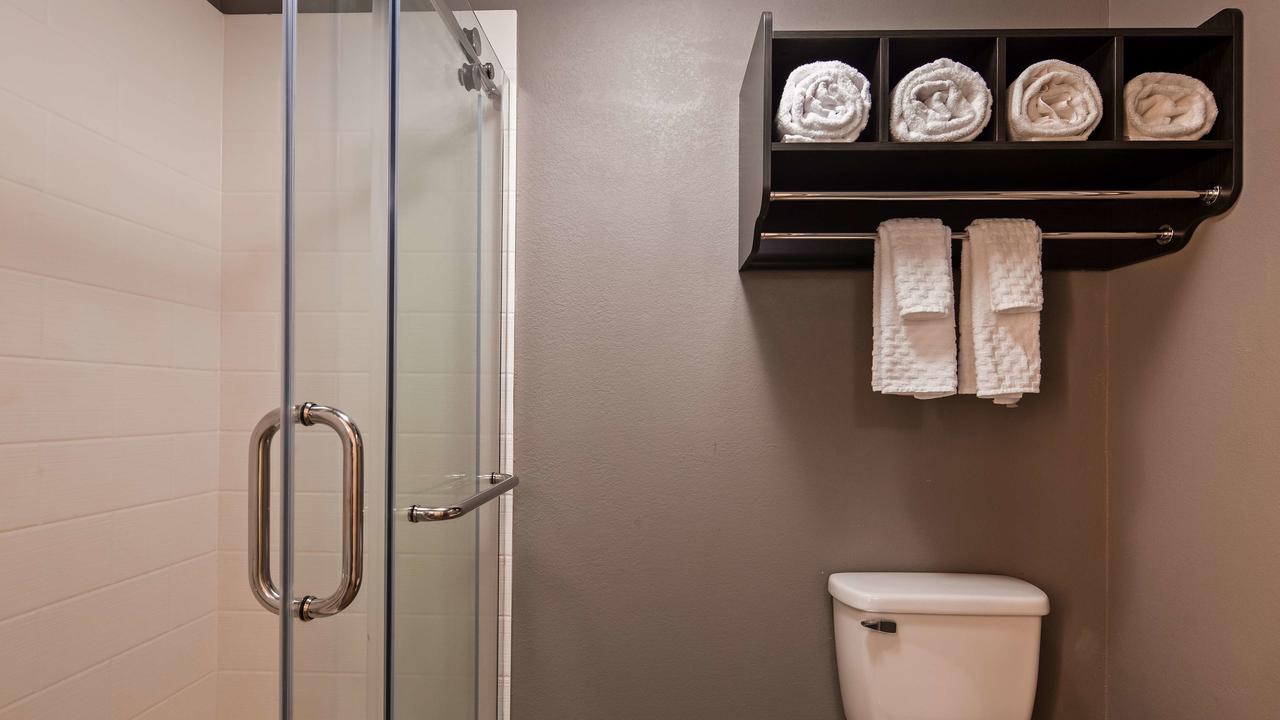 Best Western Plus Spartanburg - thumb 36