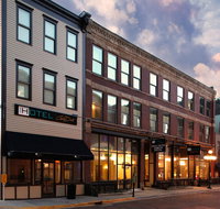 The Hotel by Gold Dust - Accommodation Dallas