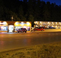 Deadwood Station Bunkhouse and Gambling Hall - Accommodation Dallas