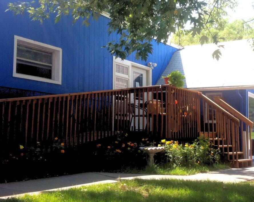 The Brookside Motel / Mt. Rushmore - thumb 21