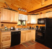 A Bear's Eye View 251 - Two Bedroom Cabin - Accommodation Dallas