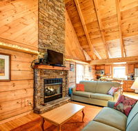 Mountain Tree House - Accommodation Dallas