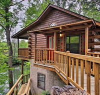 River Rush- Cozy Riverfront Cabin 5 Mi to Pigeon Forge - Accommodation Dallas