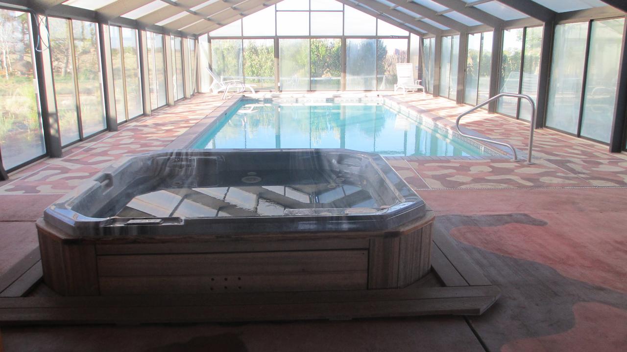 Broken Spur Inn & Steakhouse - thumb 35