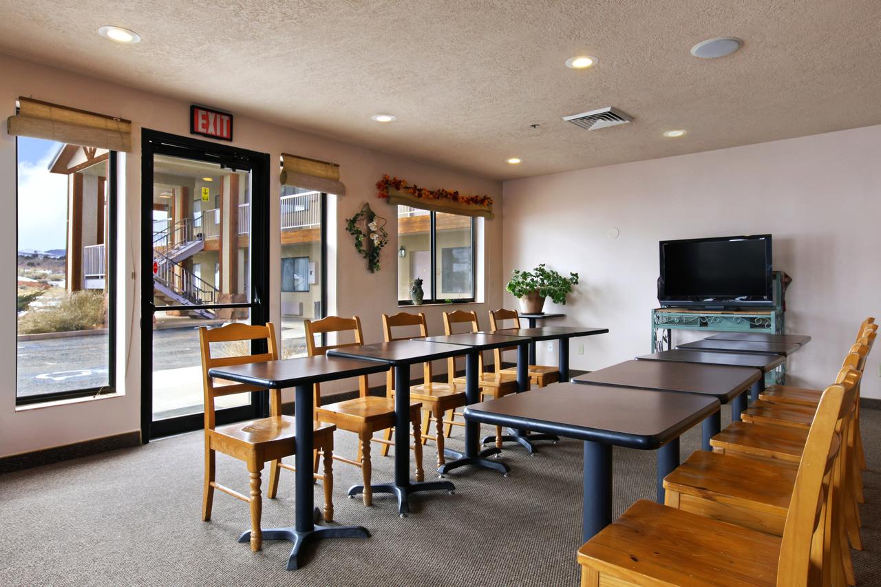 The Noor Hotel - thumb 35